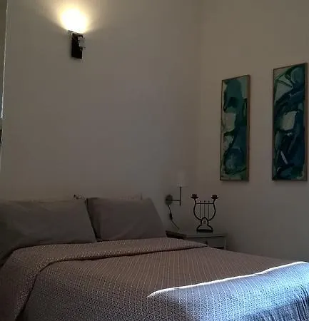 Room-a Apartment Rome